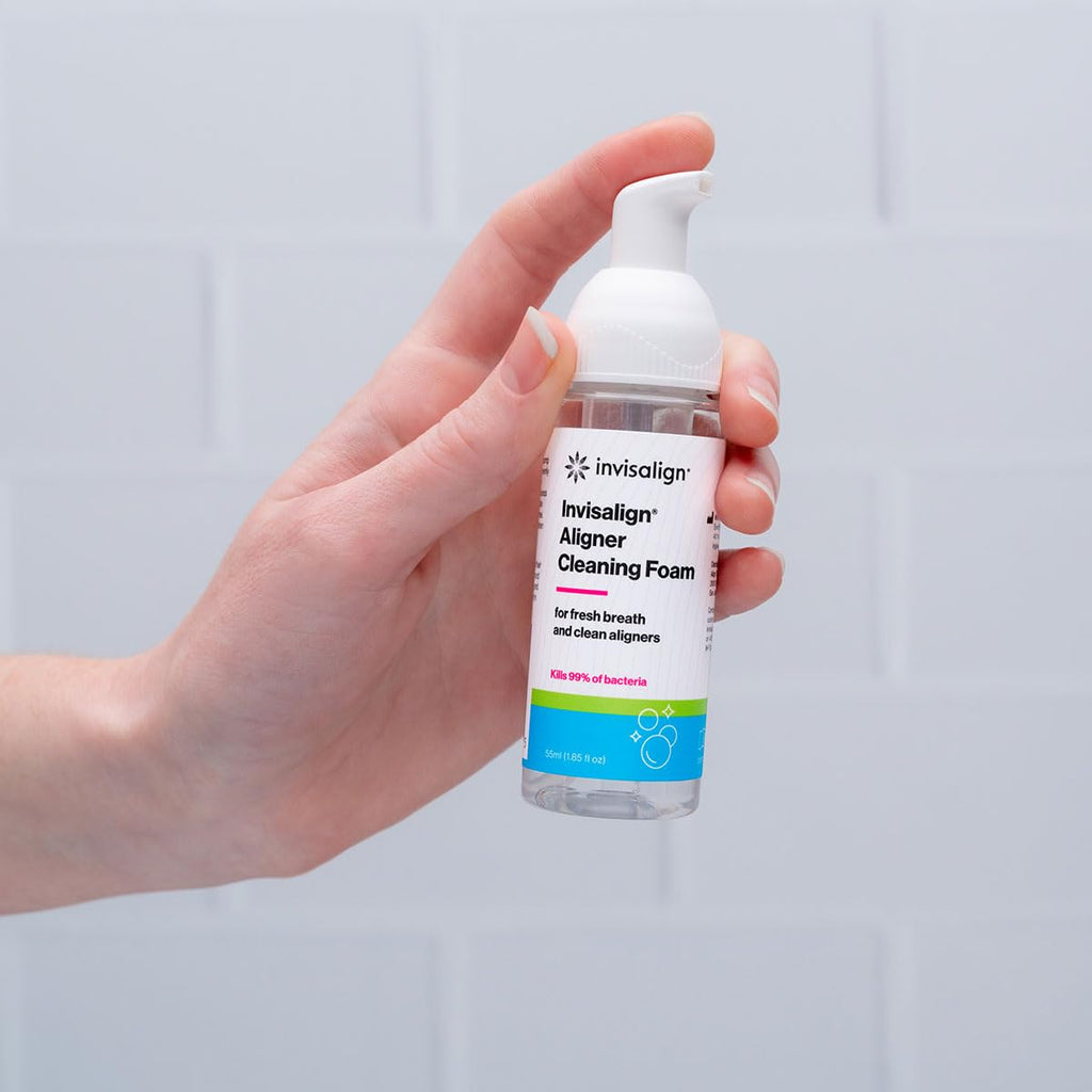 Invisalign Aligner Cleaning Foam | Mint Fresh Breath

