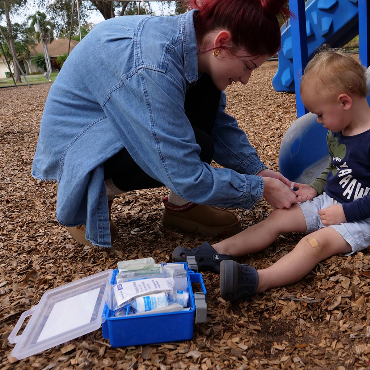 First Aid Only OSHA-Compliant First Aid Kit | Portable Case

