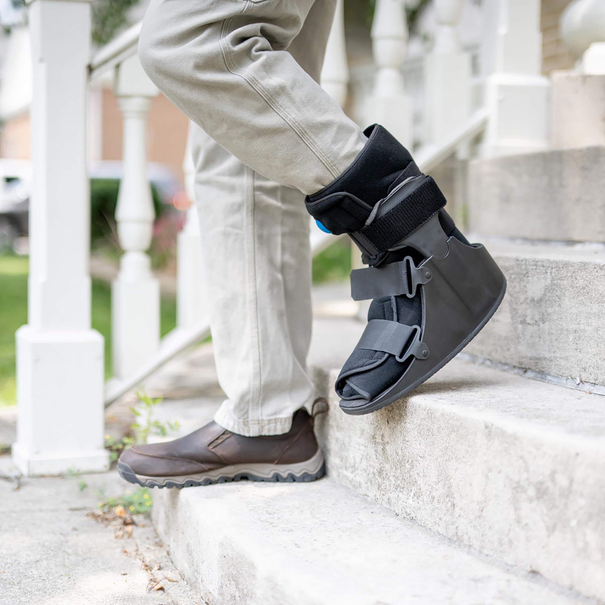 United Ortho Short Air CAM Walking Boot

