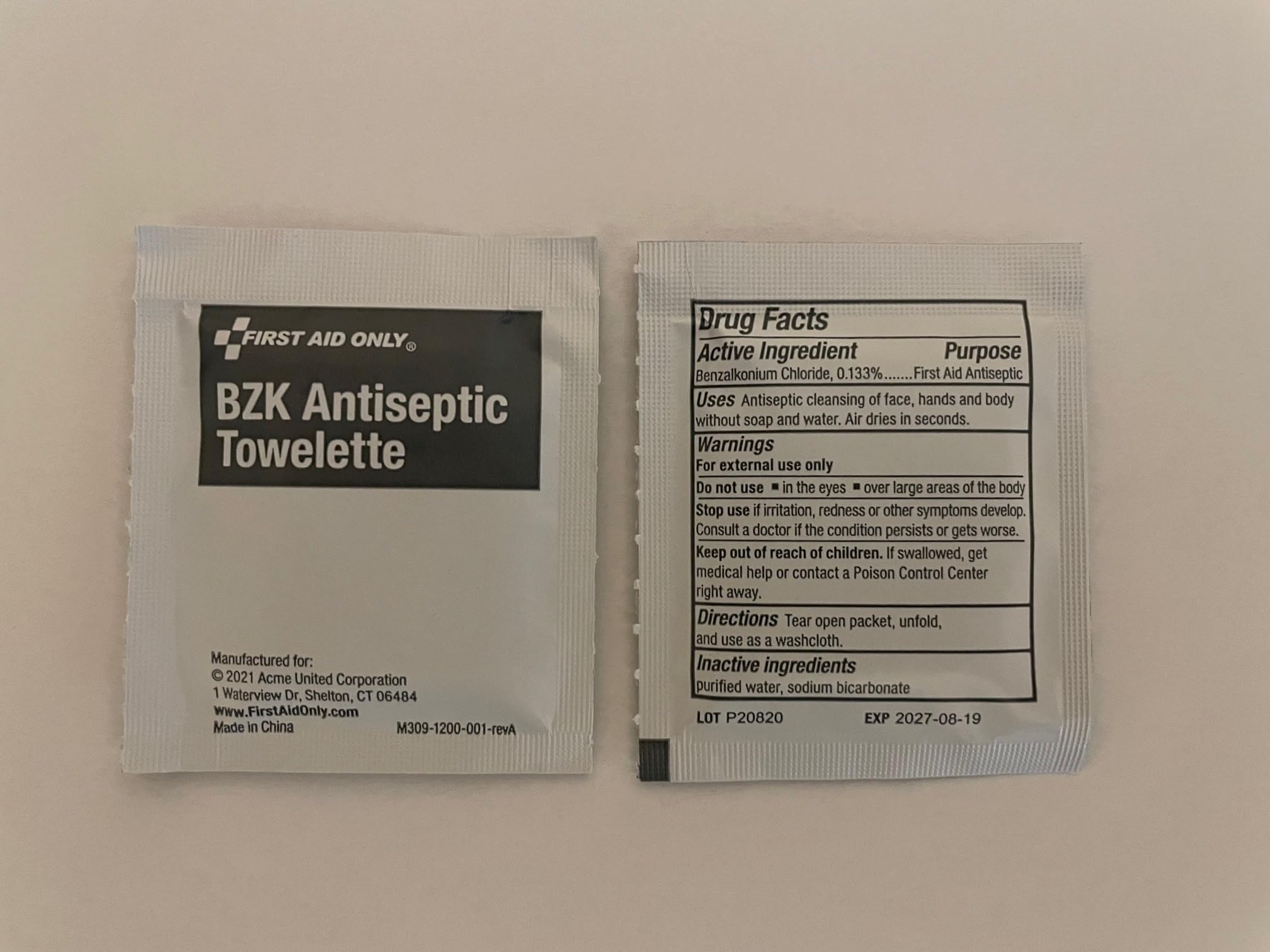First Aid Only OSHA First Aid Kit for Home Office Car

