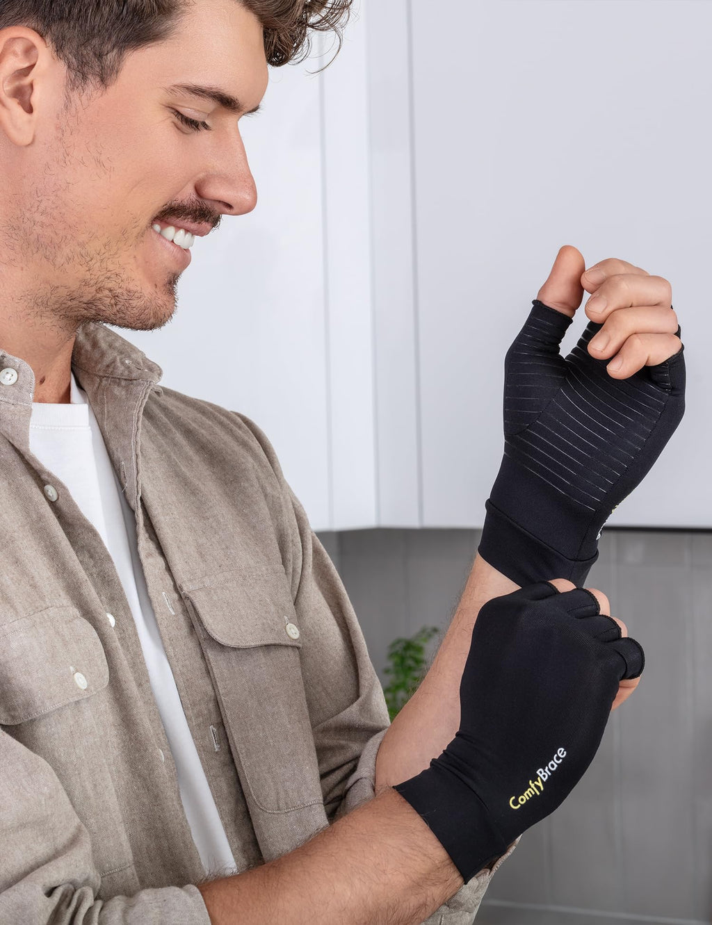 ComfyBrace Copper-Infused Compression Arthritis Gloves

