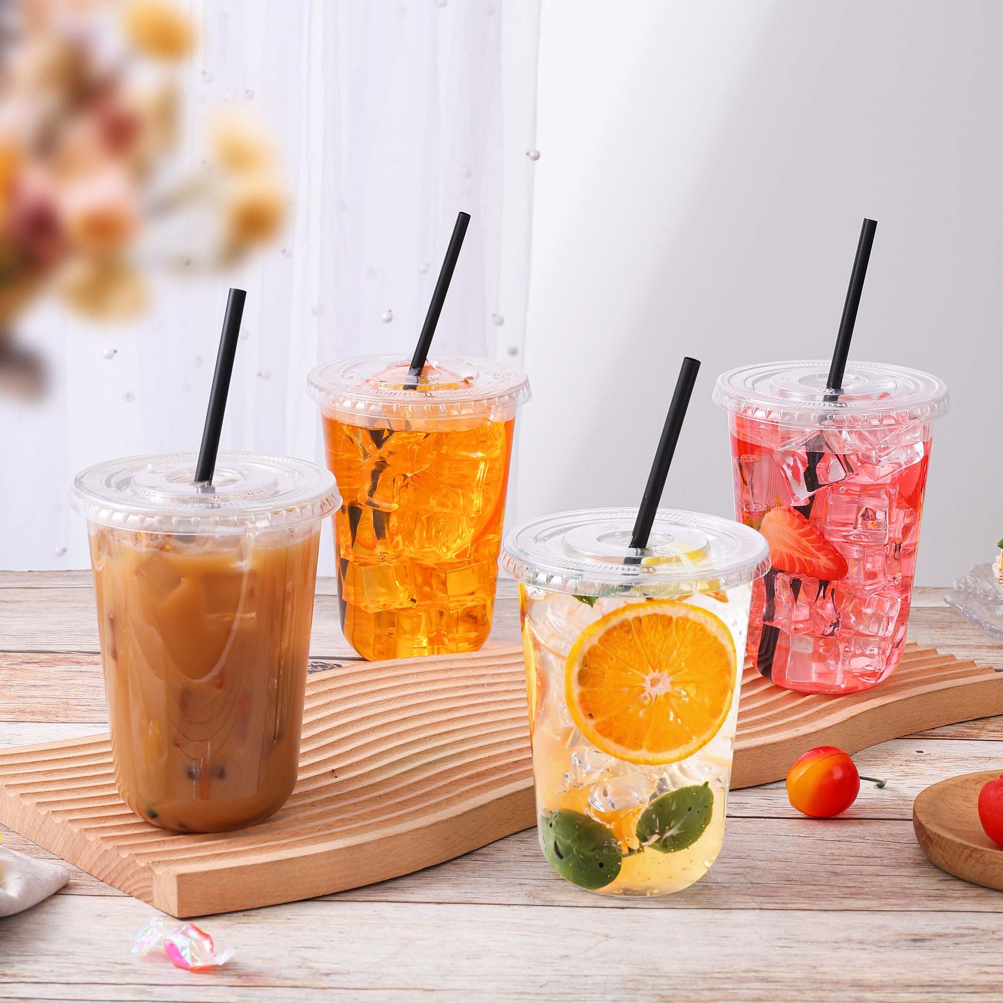 tchrules Plastic Cups with Lids and Straws - 100 Set

