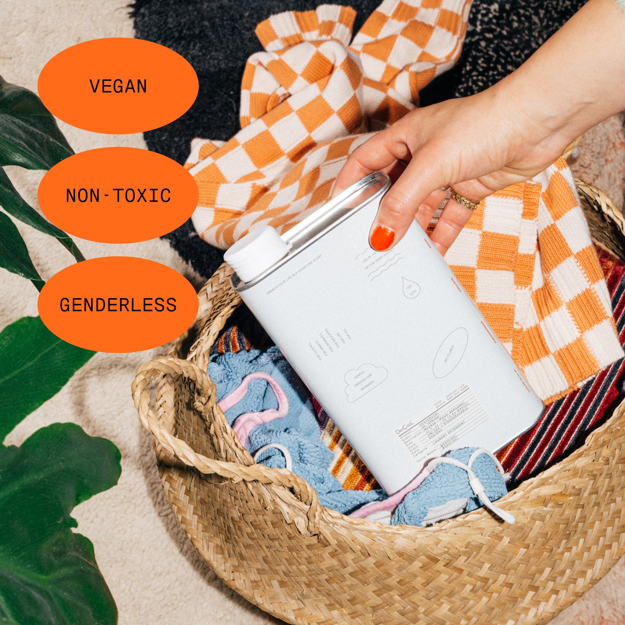 DedCool Liquid Laundry Detergent - Plant-Based Cleaning


