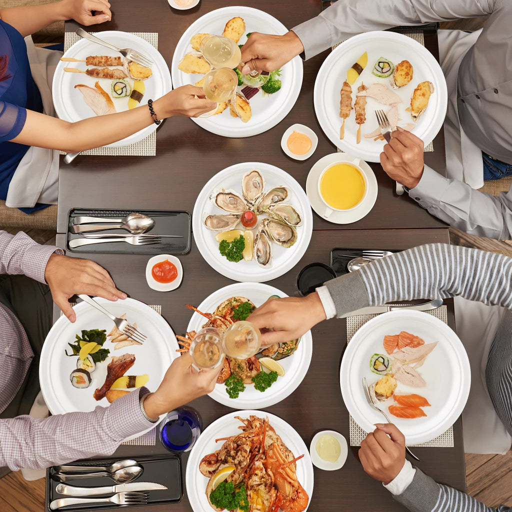 ECOLipak Compostable Heavy-Duty Paper Plates

